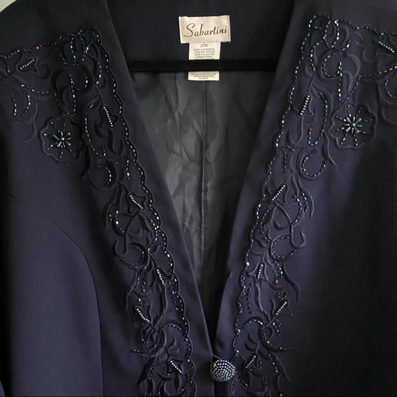 Sabartini Navy Blazer with Beading Detail 20W - Picture 5 of 9